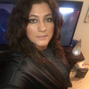 Meet your Posher, Carolina